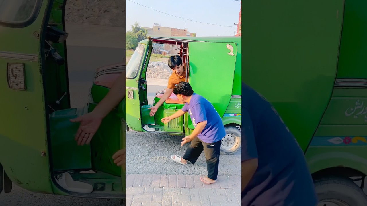 No word just laugh 🤣😂😱😁 #funny #comedyforever #comedy #comedymove #comedyvidoes #prank #usa