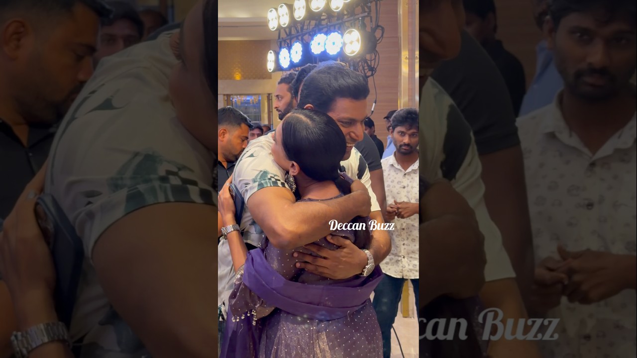 Hero #Vishal Hugs to Anchor #GeethaBhagat #Tollywood #Trending #Viral #ytshorts #shorts