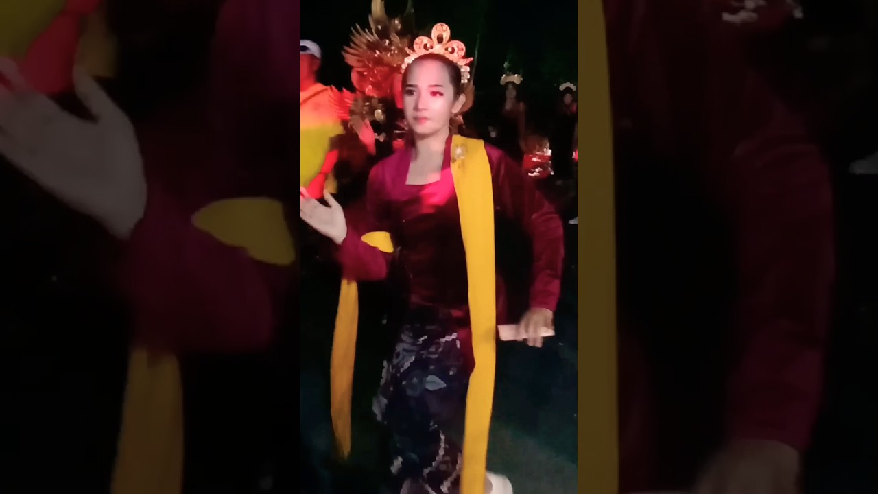 penari cantik berselendang kuning#cover #music #dance #dancer
