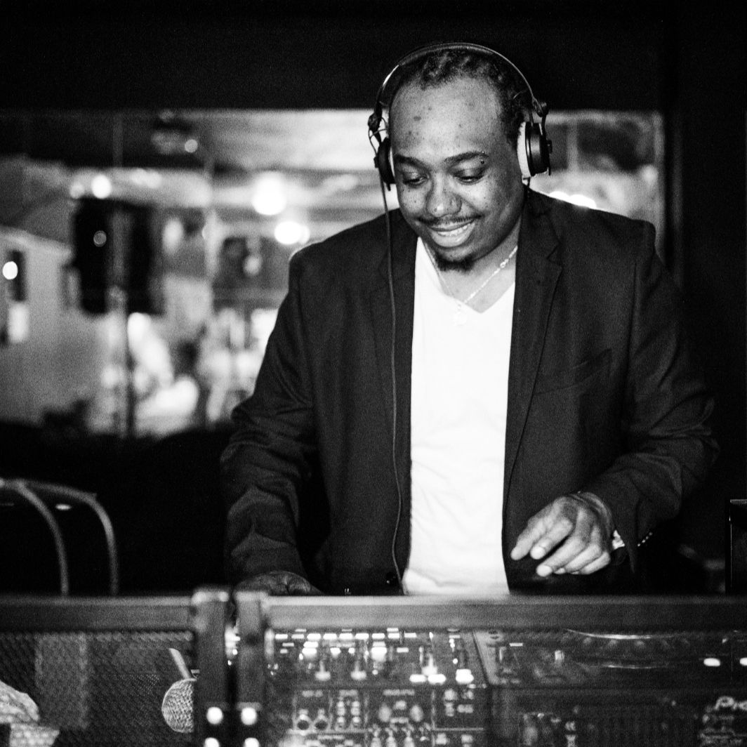 Deejay Piwyx