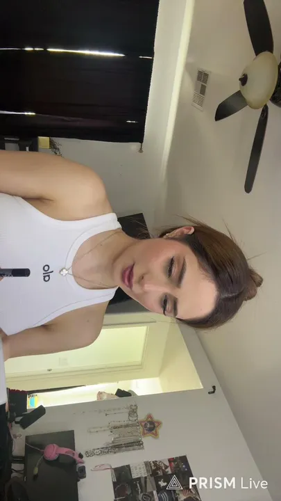 GRWM HAPPY THURSDAY