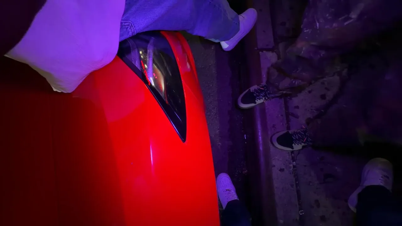 TRABAJANDO EN UN LAVADERO DE CARROS FT YALMAR