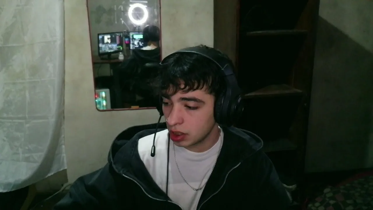 Streamer promesa: Un poquito de Variedad
