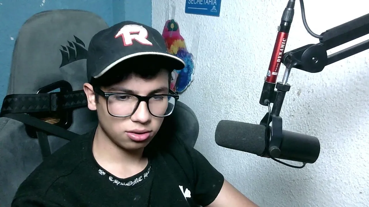 hoy jugamos ark? ven a parcharte a pasarla bien con nosotros