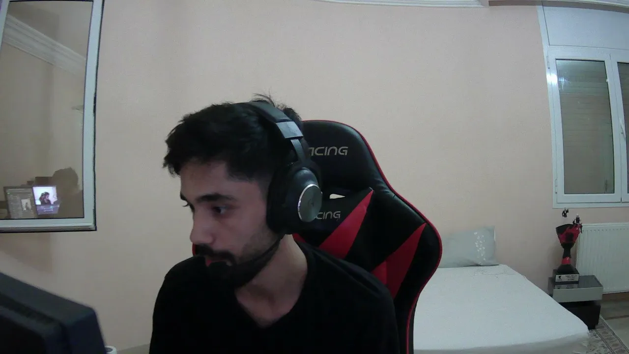 back to stream ?Soloqq !ba9chich !discord
