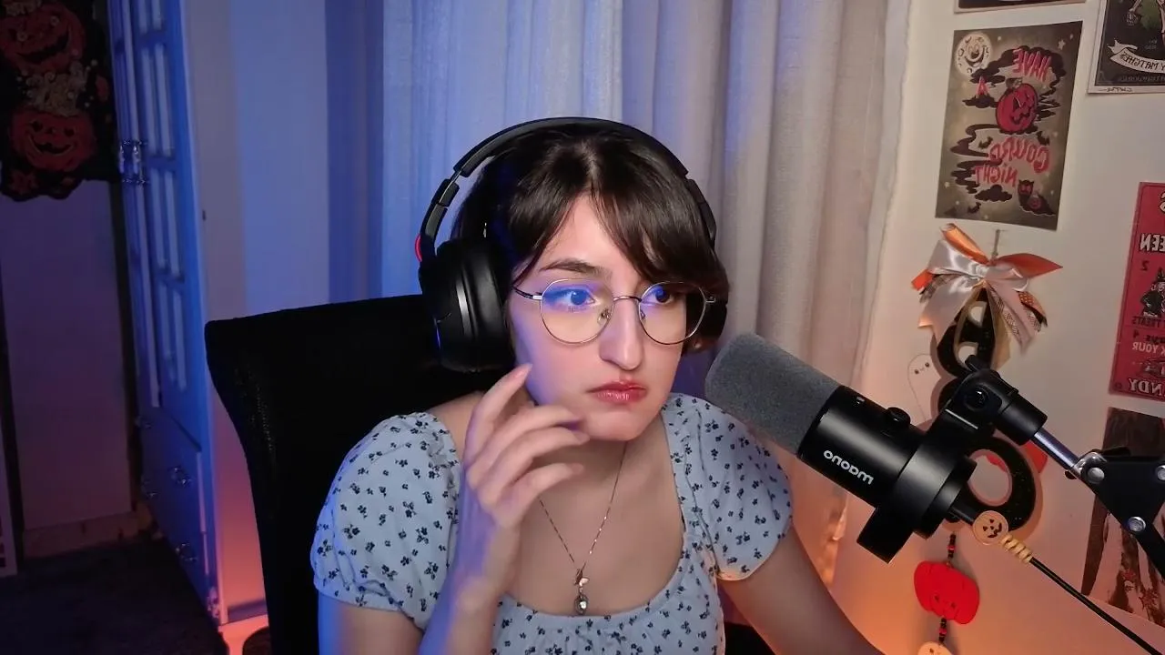 🕷️ Chayu is here 🕸️ Bodo Bia !Donate !Discord !Youtube !Rank,  +18 Social