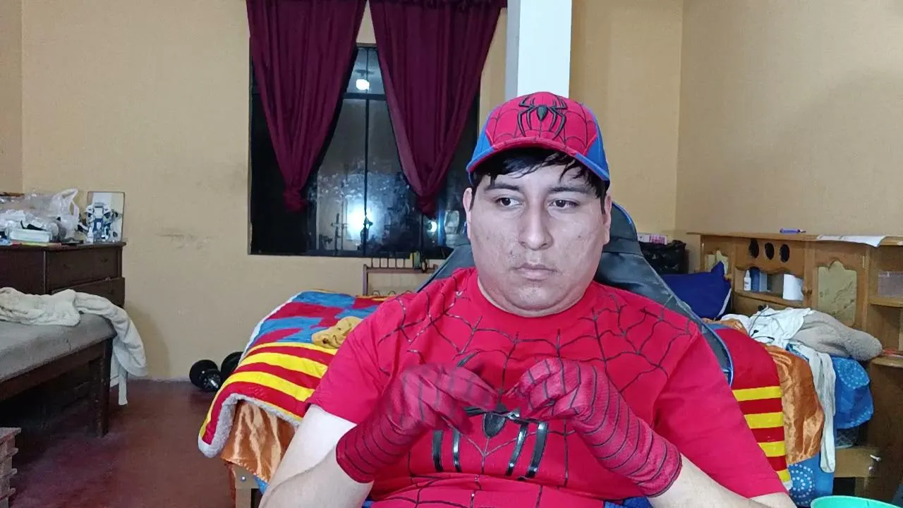 siendo npc de Spiderman por un día
