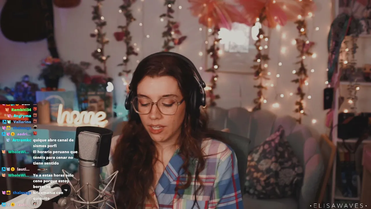 ESCUCHAMOS EL ALBUM DE PHOEBE ashuda 🦋 |✨≋ELISAWAVES≋✨