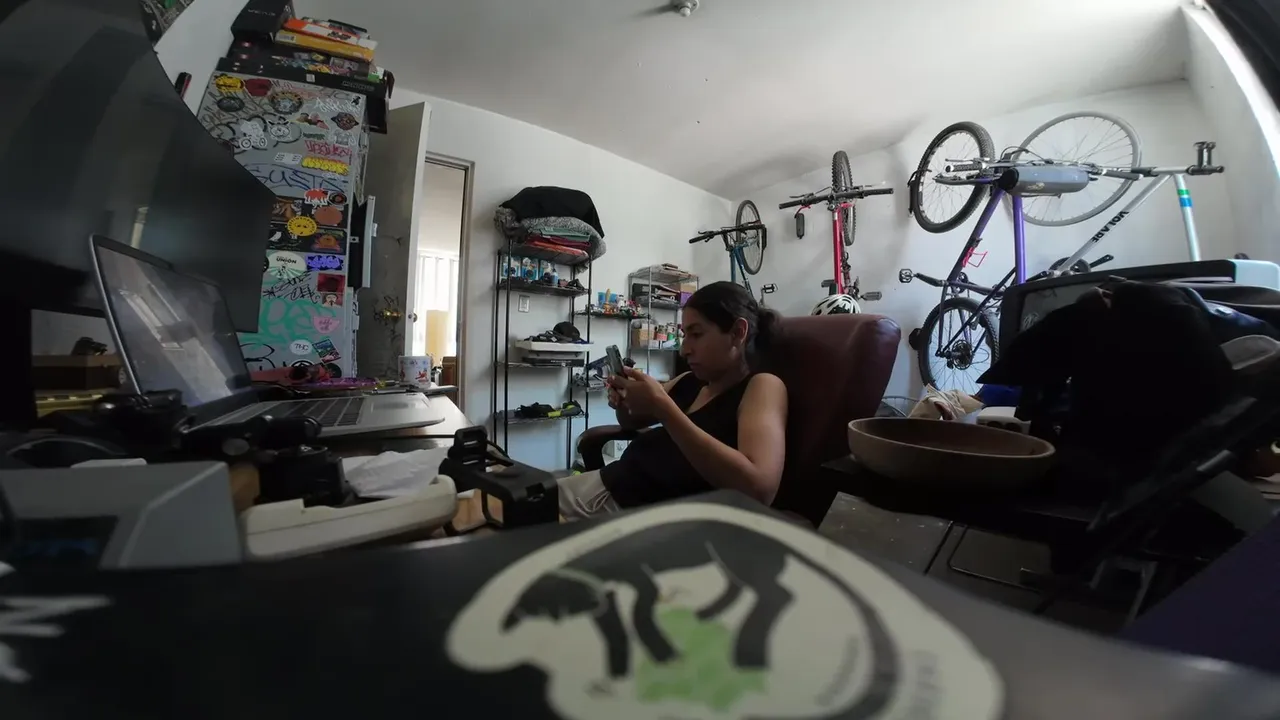 Editando el video de jazzzzzz + rolitas del daylight /day off