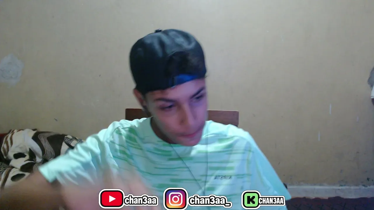 chan3aa on🔥🔥
gooo live azar / omegel / reaction / game