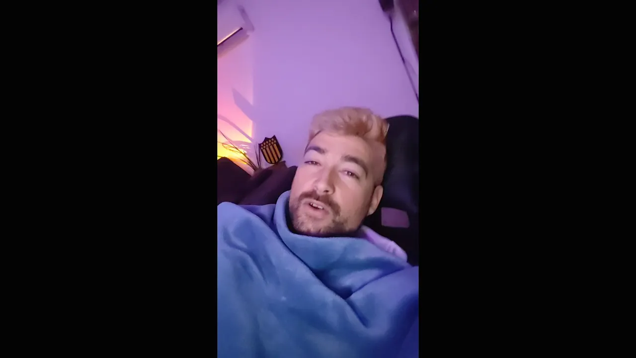 Se nos rompió la PC 😭 Vengan a charlar y veremos qué jugamos desde el celu