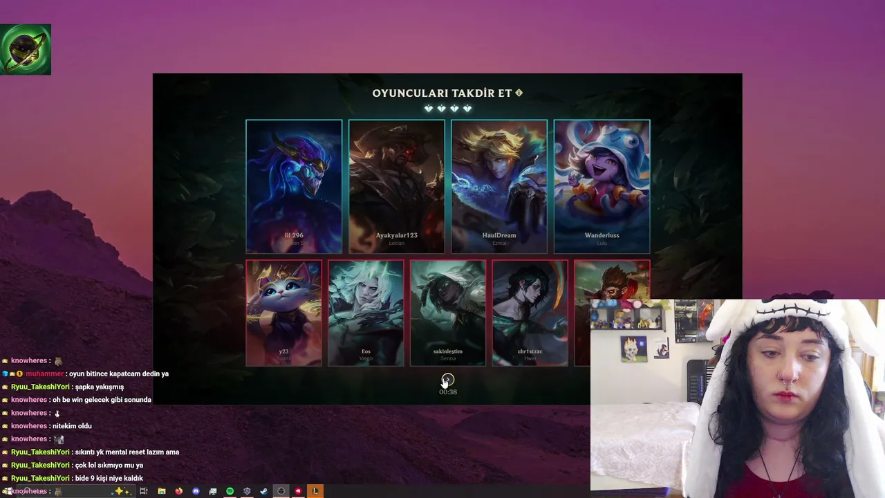 2013ten beri lol oynamıyorum !duo !pindirim !şapka !gözlük