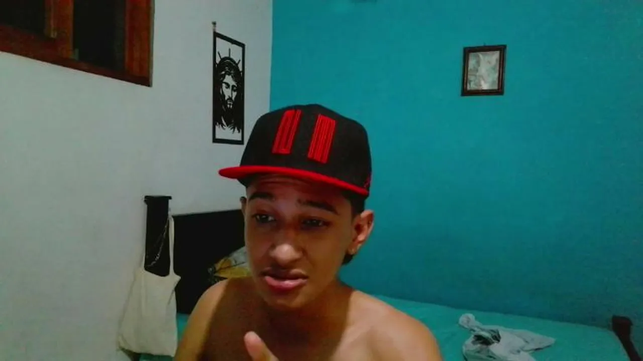 NOCHE CON LA CLIK