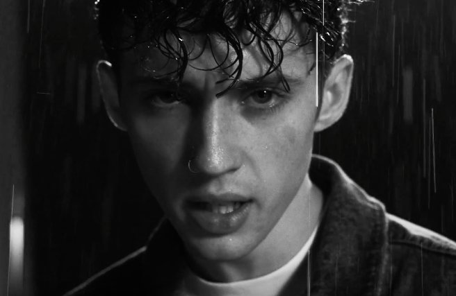 .@TroyeSivan's Powerful 'Heaven' Video is a Celebration of LGBTQ History: https://t.co/0wZSJgVDrv 