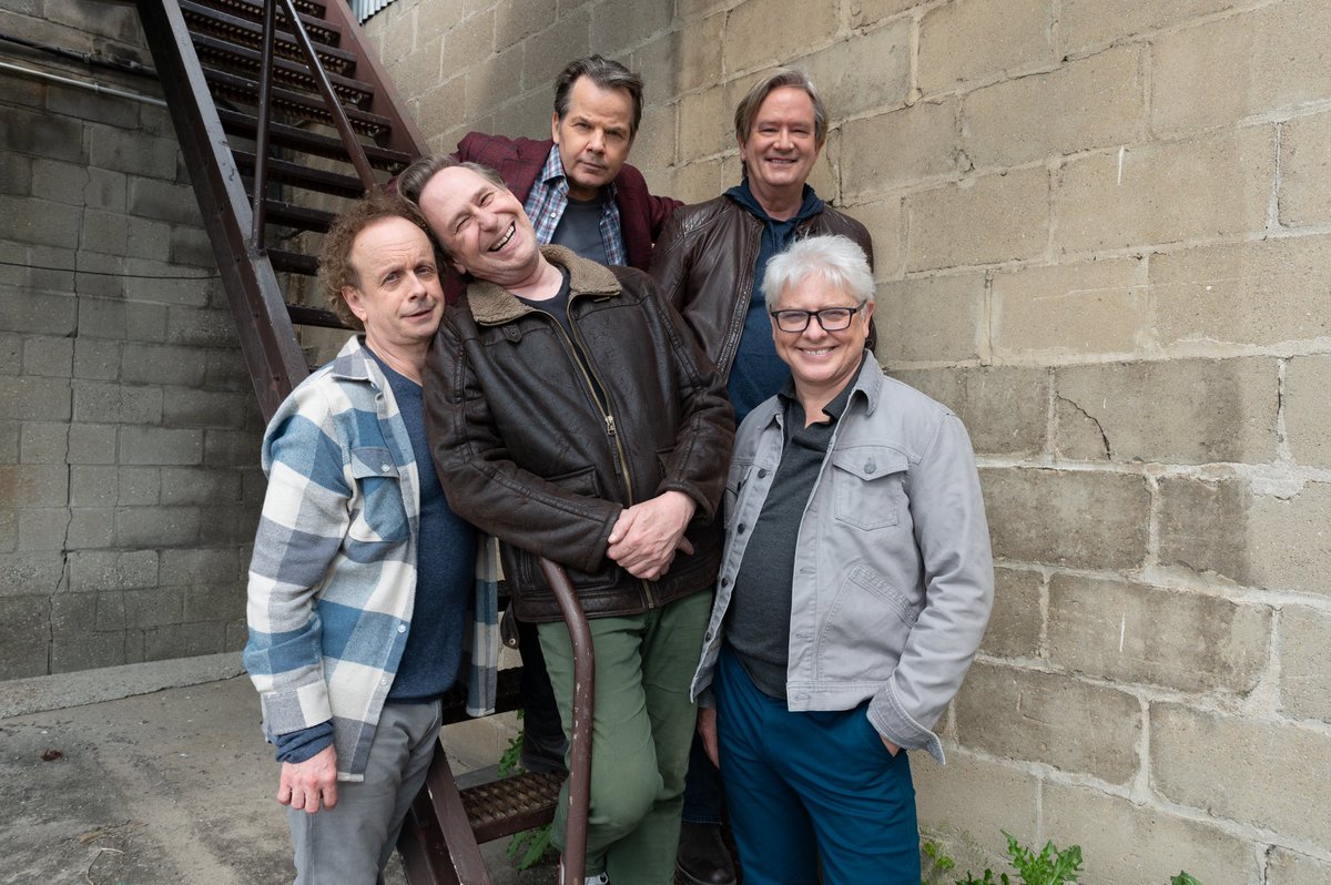 THE SHOW YOUR GRANDPARENTS WOULDN’T LET YOUR PARENTS WATCH IS BACK!
Filming has begun on The Kids in the Hall’s 8-episode Amazon Original series in Toronto. Below is photographic proof that we can still occupy the same physical space. #wereback #kidsinthehall @PrimeVideoCA 