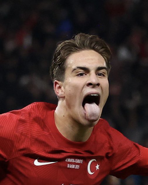 😛 