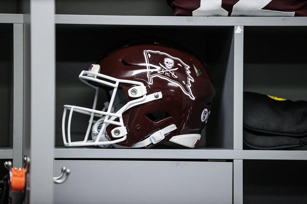 𝐹𝑜𝑟 𝑇ℎ𝑒 𝑃𝑖𝑟𝑎𝑡𝑒. 

#HailState🏴‍☠️ 
