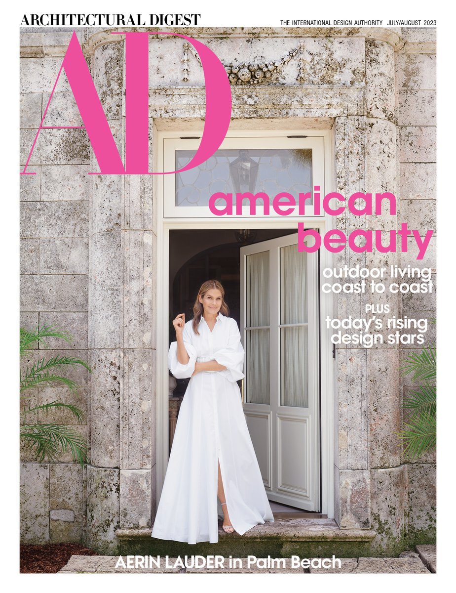 What is one word that describes Aerin Lauder's Palm Beach home you may ask? Magical. 

 Step inside the designer's chic paradise oasis in our July/August cover story here 👉 https://t.co/jAPnNxqOsN 