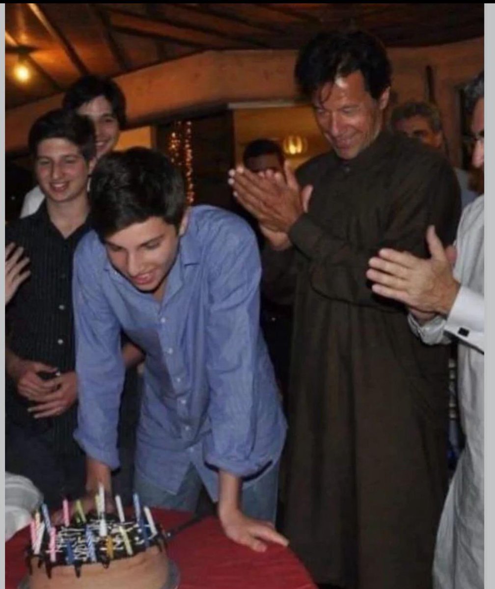 Happy Birthday Qasim Khan!!! 

We pray the jail authorities allow Abba to speak to you today. 