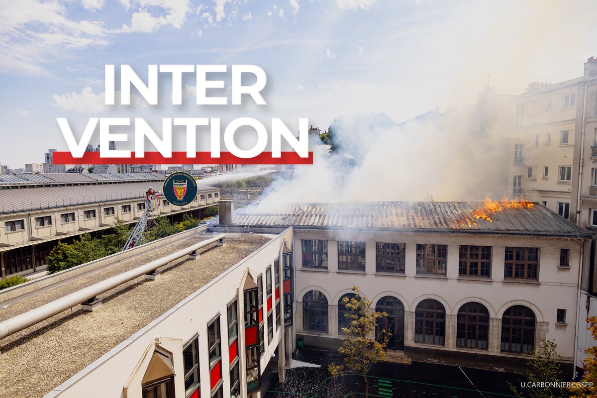 [🚨 #Intervention] Ce lundi 3 août, vers 11h30, les sapeurs-pompiers de Paris sont intervenus pour un feu de toiture d'école à Paris, 18e arrondissement.

🔥 Le feu intéressait la toiture en travaux, d'une surface d'environ 800 m². Malgré l'intervention rapide des secours, 