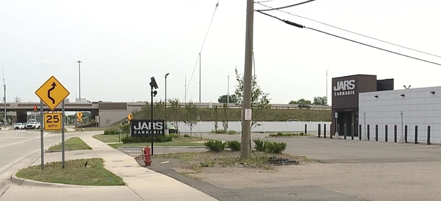There's another Flock camera controversy in metro Detroit, this time between a cannabis dispensary and the City of Madison Heights.

More info: https://t.co/kkm0KybINe 
