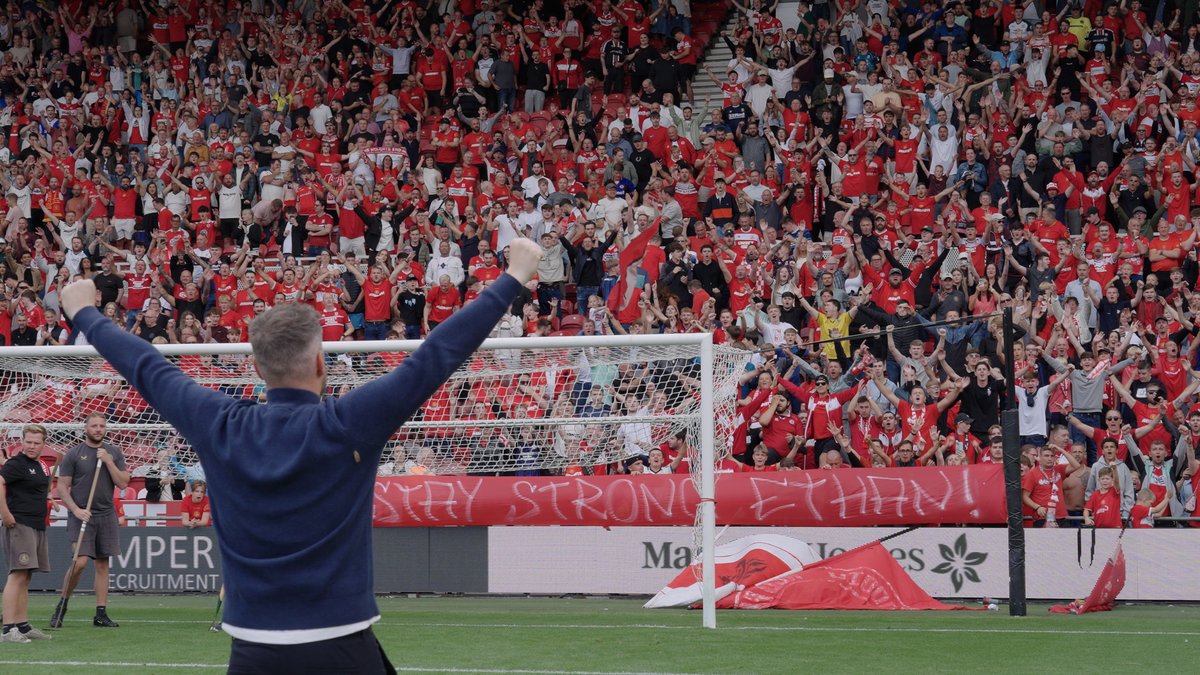 Kim Hellberg's red and white army 🔴 ⚪️ 
